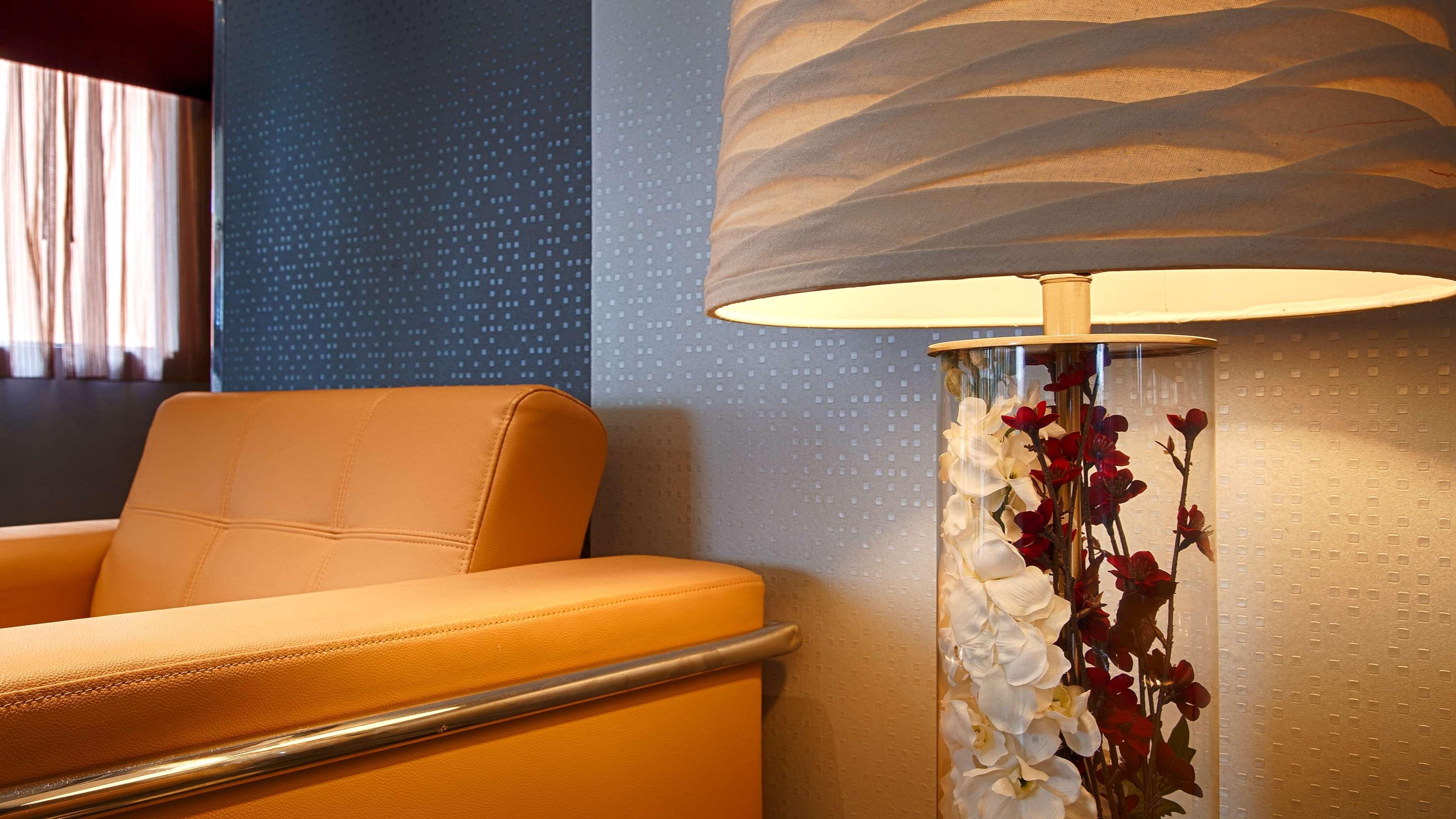 Best Western Inn At The Rochester Airport Esterno foto