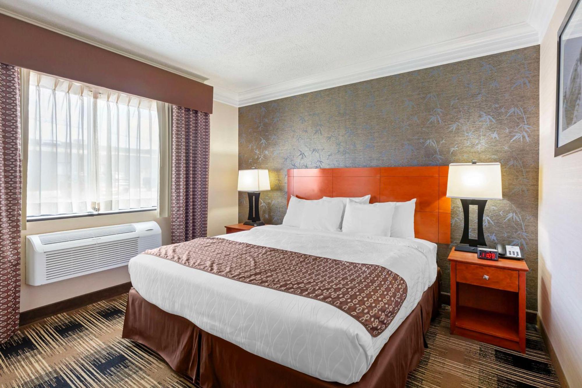 Best Western Inn At The Rochester Airport Esterno foto